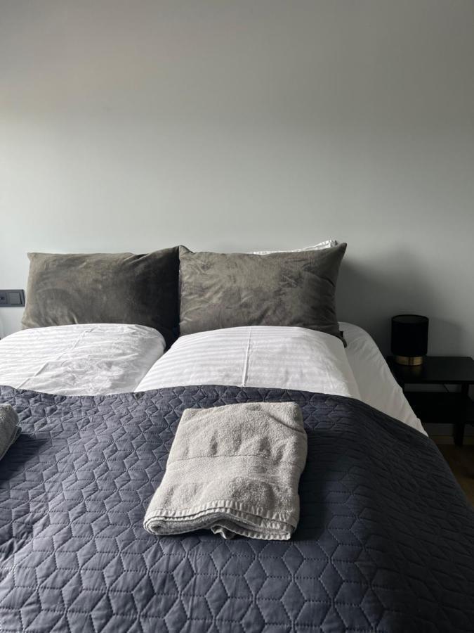 Tb Apartment Akureyri Buitenkant foto